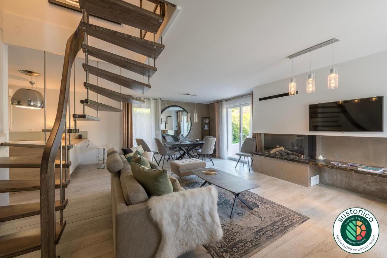 La Maison Du Port, Une Exclusivite Lla Selections By Location Lac Annecy Saint-Jorioz Luaran gambar