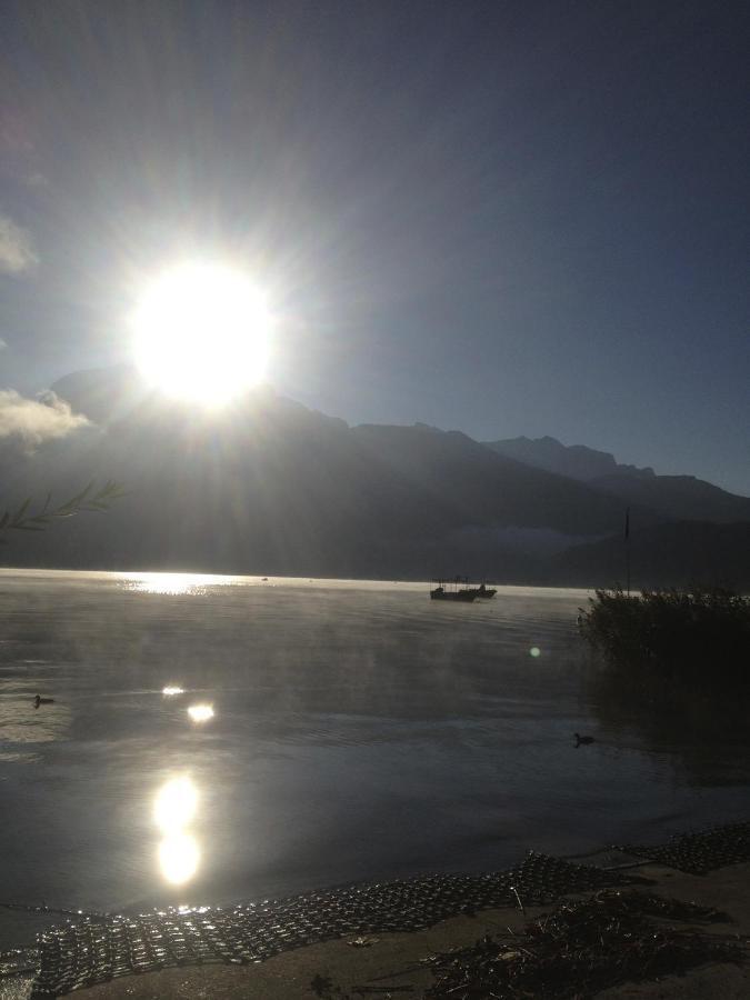 La Maison Du Port, Une Exclusivite Lla Selections By Location Lac Annecy Saint-Jorioz Luaran gambar