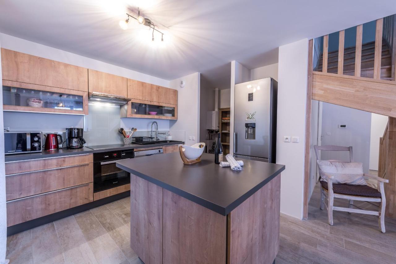 La Maison Du Port, Une Exclusivite Lla Selections By Location Lac Annecy Saint-Jorioz Luaran gambar